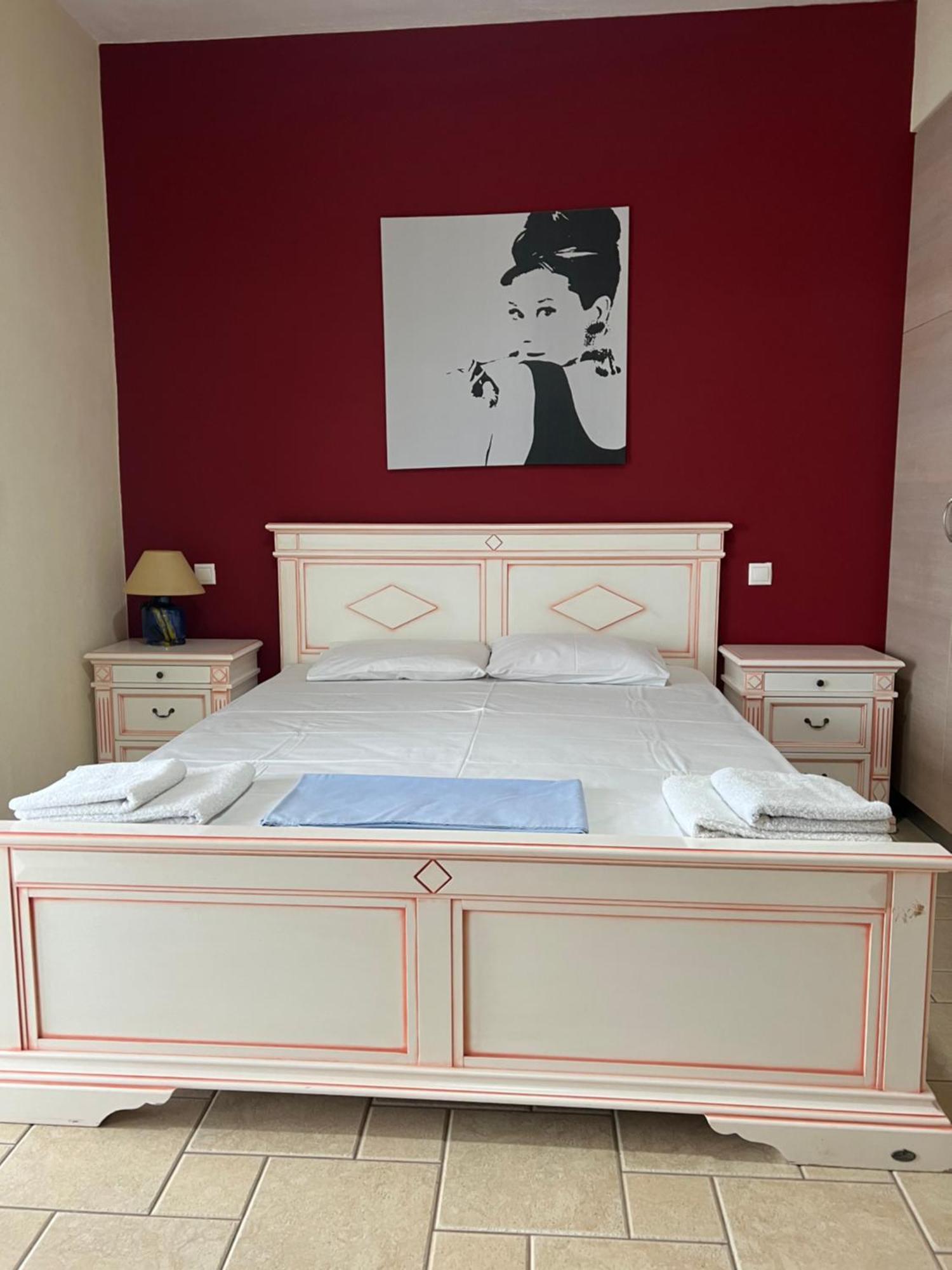Sourpi Villas Nies מראה חיצוני תמונה